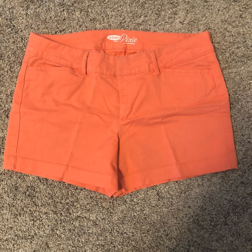 🔴3/$10🔴Women’s Old Navy “pixie” shorts🔴🔴